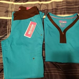 Purple label yoga scrub set size xs